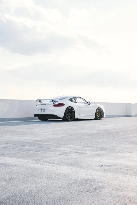 2016 Porsche 981 Cayman GT4 - Image 3 of 6