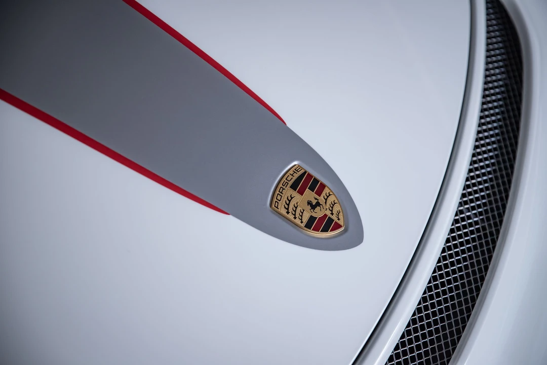 2016 Porsche 981 Cayman GT4 - Image 10 of 11