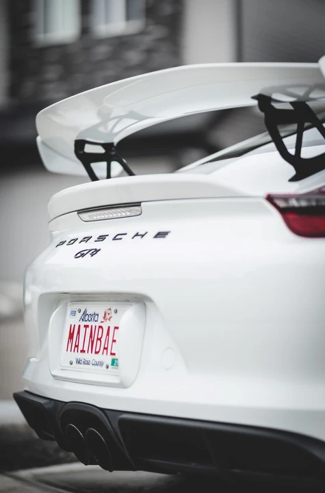2016 Porsche 981 Cayman GT4 - Image 11 of 12
