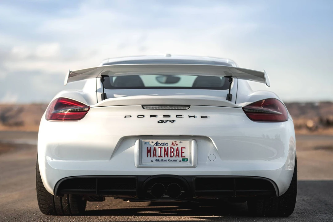 2016 Porsche 981 Cayman GT4 - Image 4 of 12