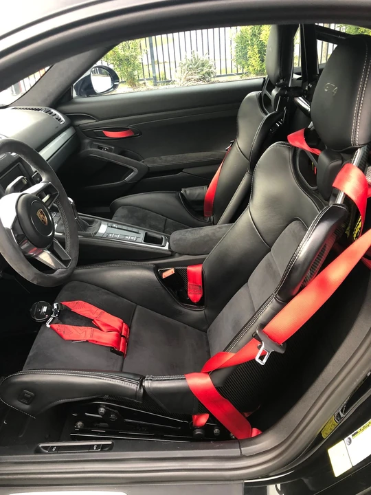 2016 Porsche 981 Cayman GT4 - Image 6 of 8
