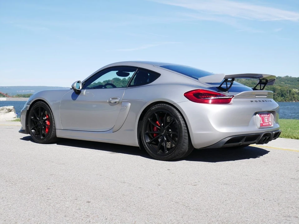 2016 Porsche 981 Cayman GT4 - Image 4 of 13