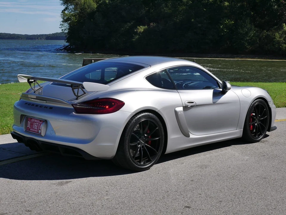 2016 Porsche 981 Cayman GT4 - Image 5 of 13