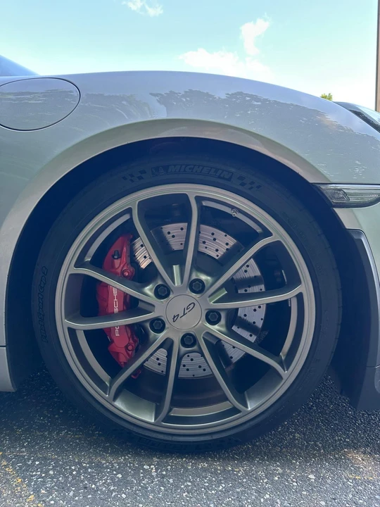 2016 Porsche 981 Cayman GT4 - Image 22 of 27