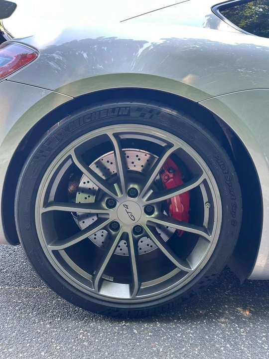 2016 Porsche 981 Cayman GT4 - Image 23 of 27