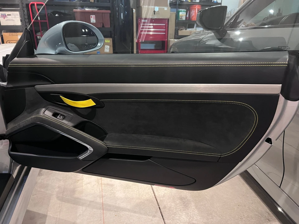 2016 Porsche 981 Cayman GT4 - Image 6 of 13