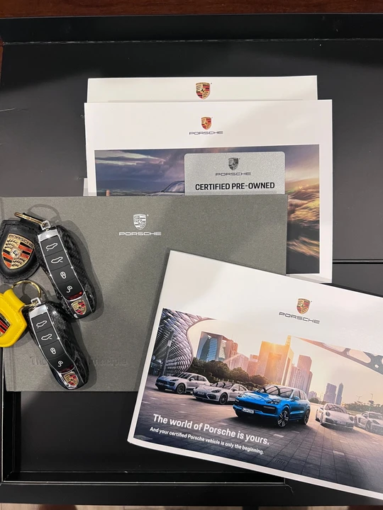 2016 Porsche 981 Cayman GT4 - Image 11 of 13