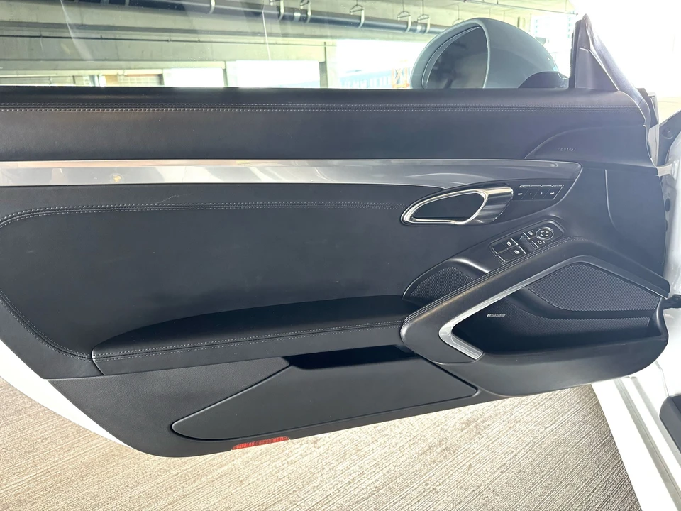2016 Porsche 718 Cayman GTS - Image 18 of 30