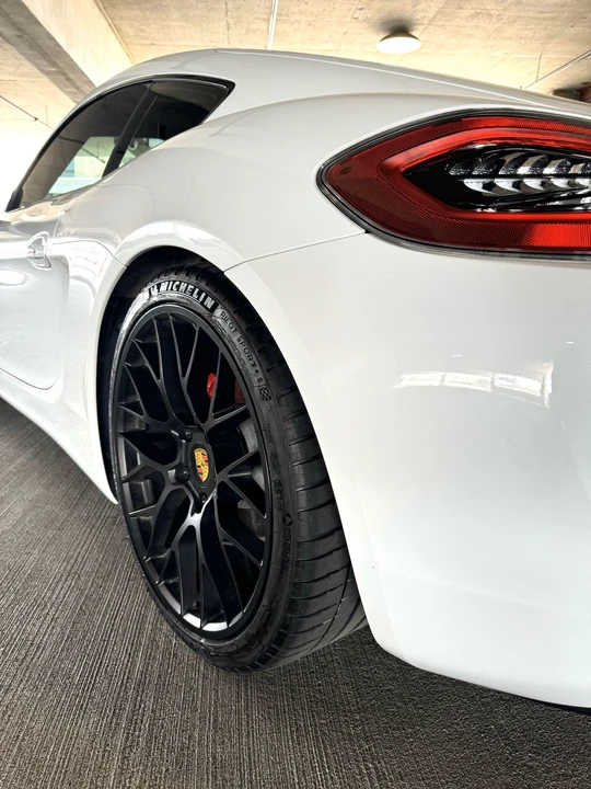 2016 Porsche 718 Cayman GTS - Image 8 of 30