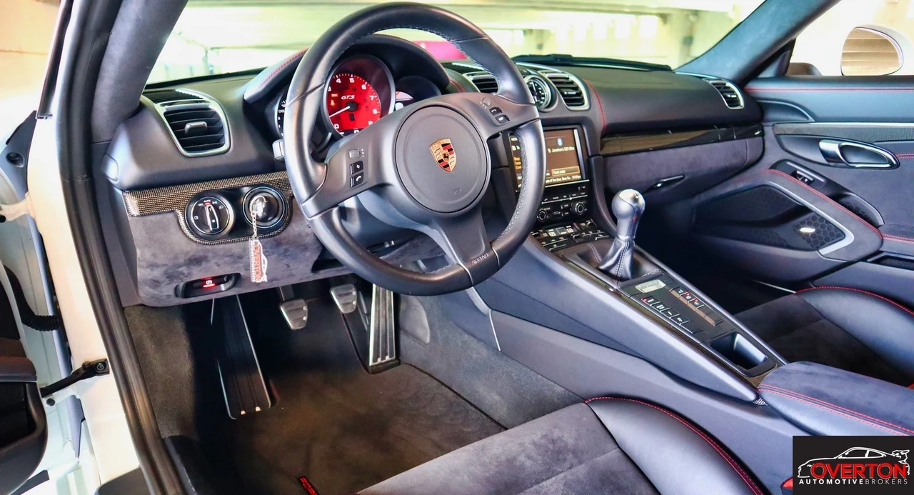 2016 Porsche 981 Cayman GTS - Image 11 of 20