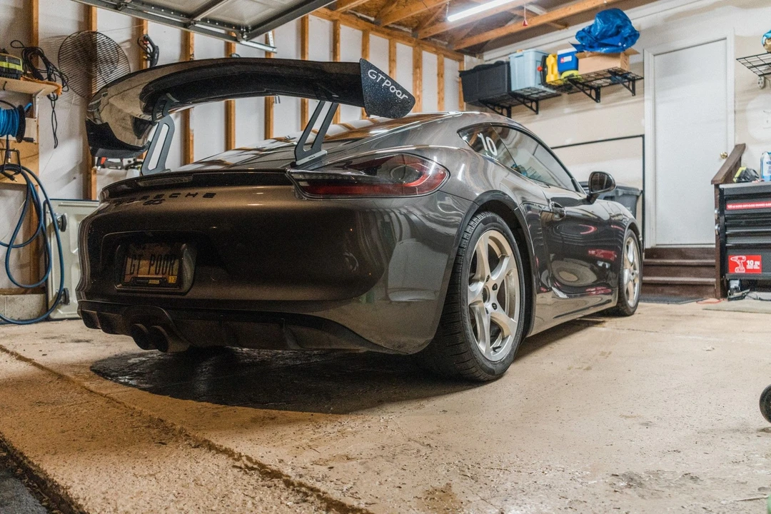 2016 Porsche 981 Cayman GTS - Image 15 of 30