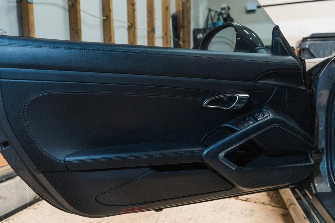 2016 Porsche 981 Cayman GTS - Image 20 of 30