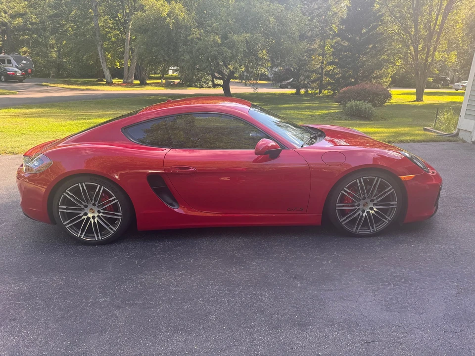 2016 Porsche 981 Cayman GTS - Image 4 of 5