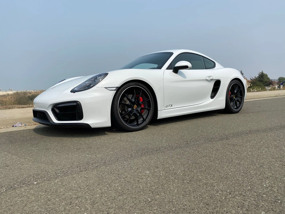 2016 Porsche 981 Cayman GTS - Image 8 of 12