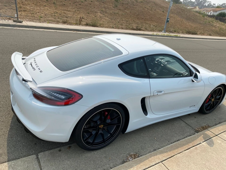 2016 Porsche 981 Cayman GTS - Image 10 of 12