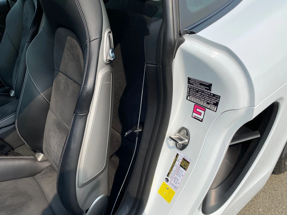 2016 Porsche 981 Cayman GTS - Image 3 of 12