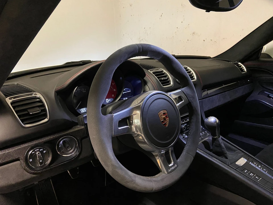 2016 Porsche 981 Cayman GTS - Image 3 of 7