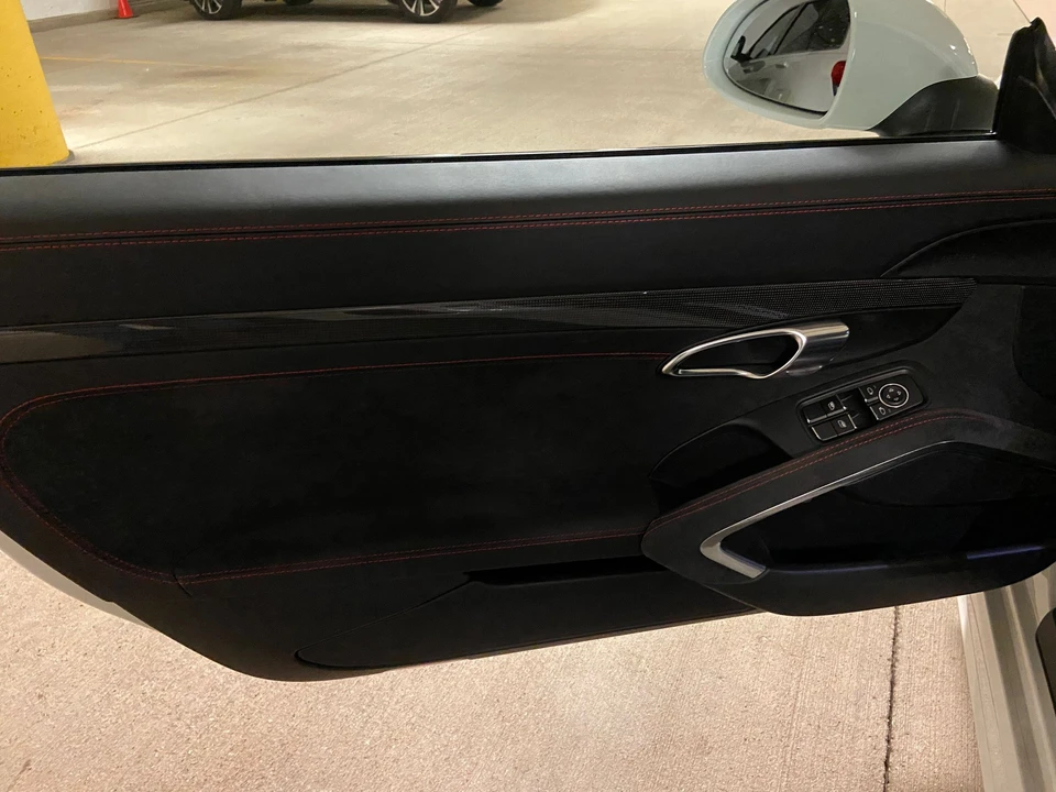 2016 Porsche 981 Cayman GTS - Image 6 of 7