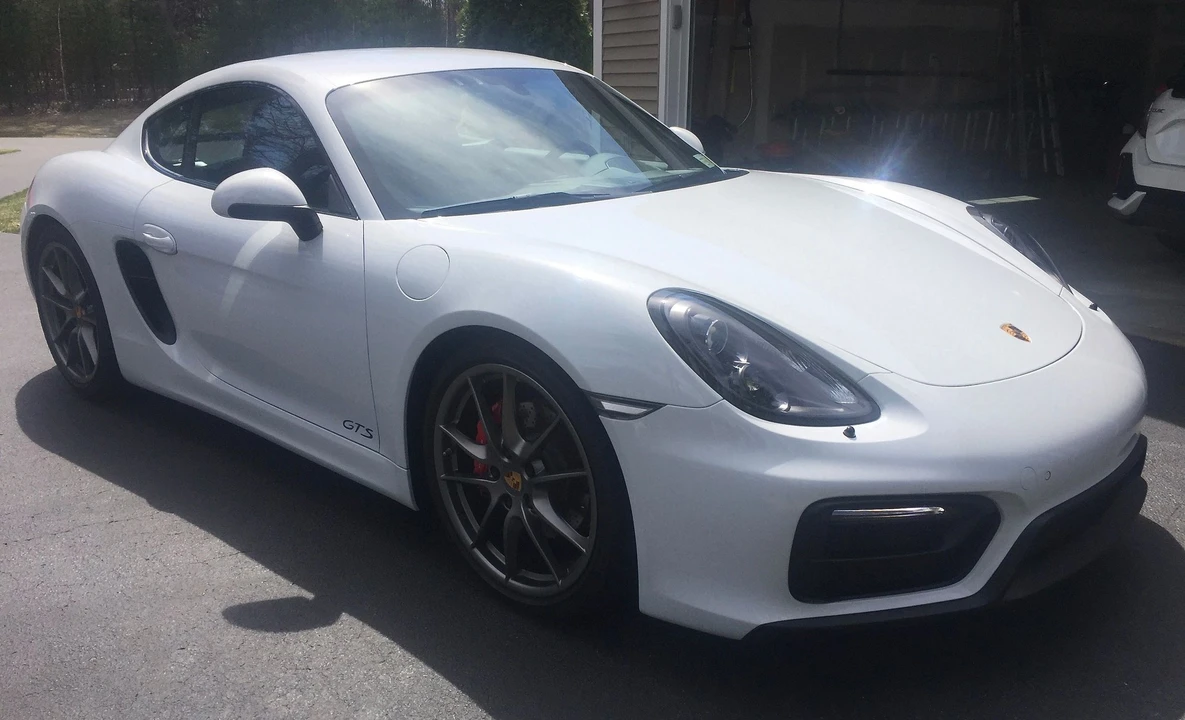 2016 Porsche 981 Cayman GTS - Image 2 of 5