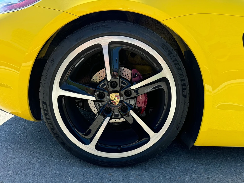 2016 Porsche 981 Cayman GTS - Image 12 of 25