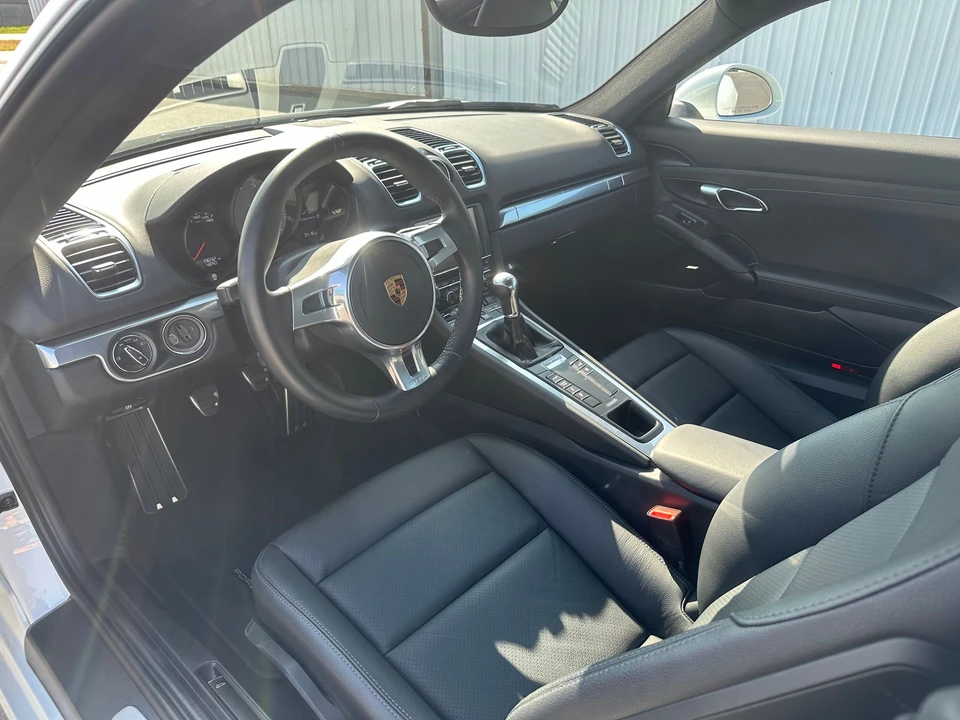 2016 Porsche 981 Cayman S - Image 24 of 25