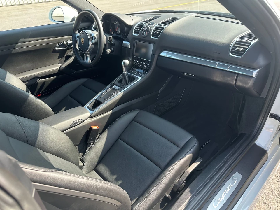 2016 Porsche 981 Cayman S - Image 21 of 25