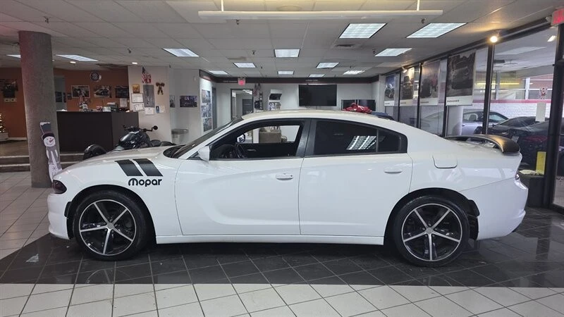 2016 Dodge Charger 7th Gen - Image 2 of 4