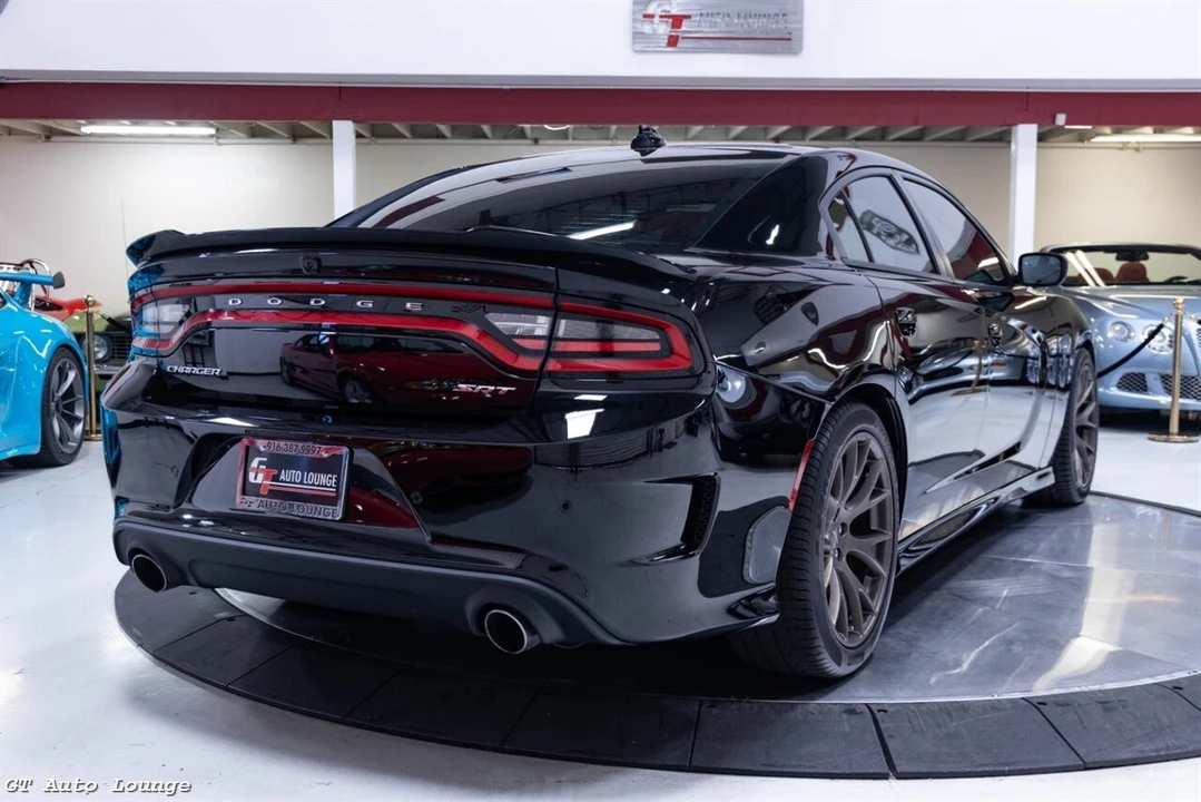 2016 Dodge Charger SRT Hellcat 7th Gen - Image 3 of 4