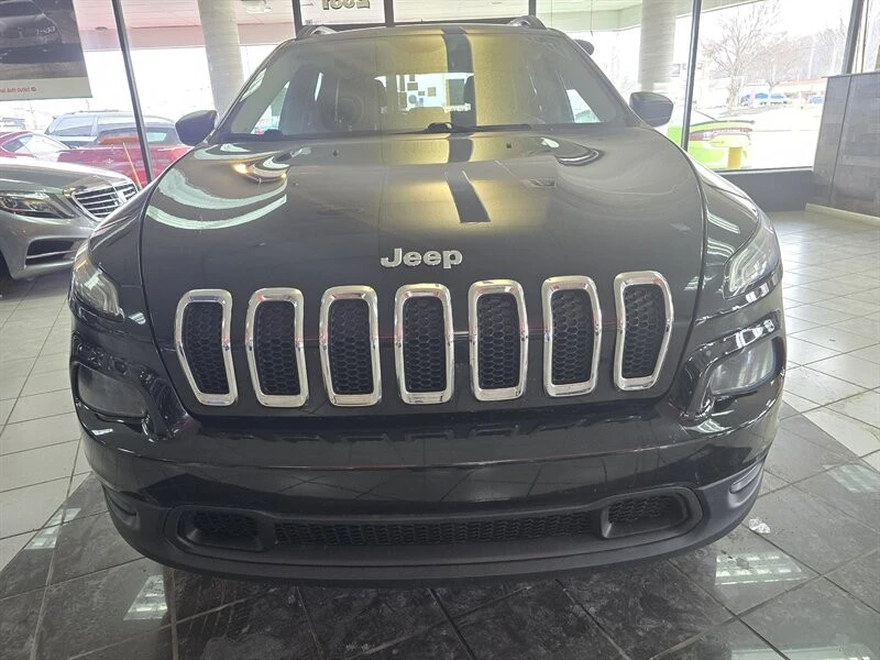 2016 Jeep KL Cherokee - Image 2 of 4