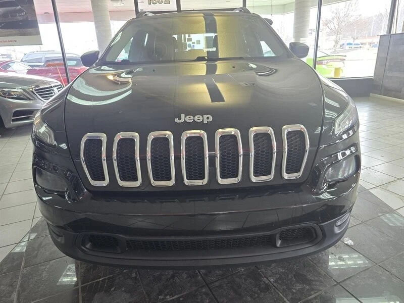 2016 Jeep KL Cherokee - Image 2 of 4