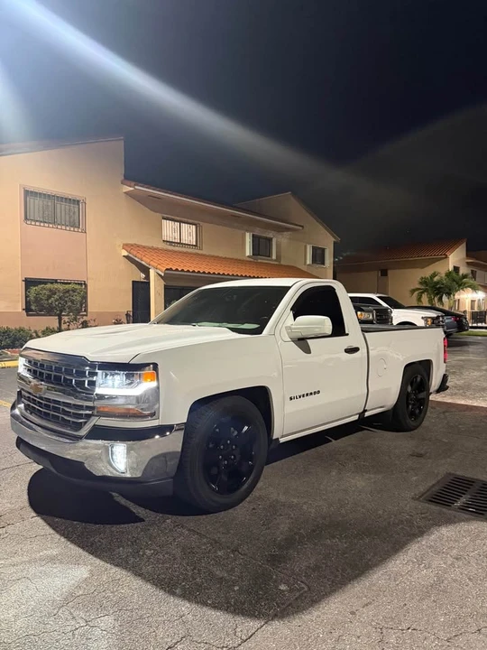 2016 Chevrolet Silverado 3rd Gen - Image 2 of 10