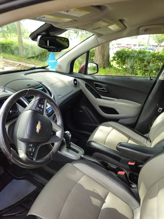 2016 Chevrolet Express - Image 5 of 6