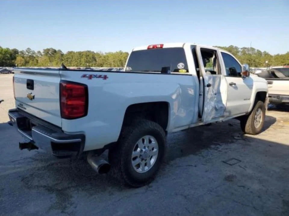 2016 Chevrolet Silverado Heavy Duty 3rd Gen - Image 3 of 4