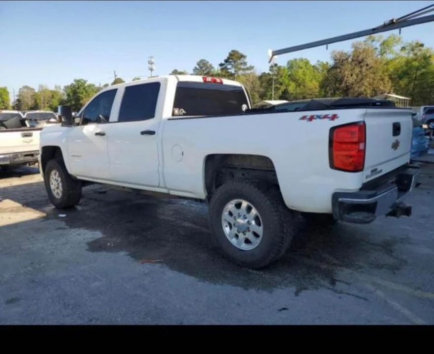 2016 Chevrolet Silverado Heavy Duty 3rd Gen - Image 2 of 4
