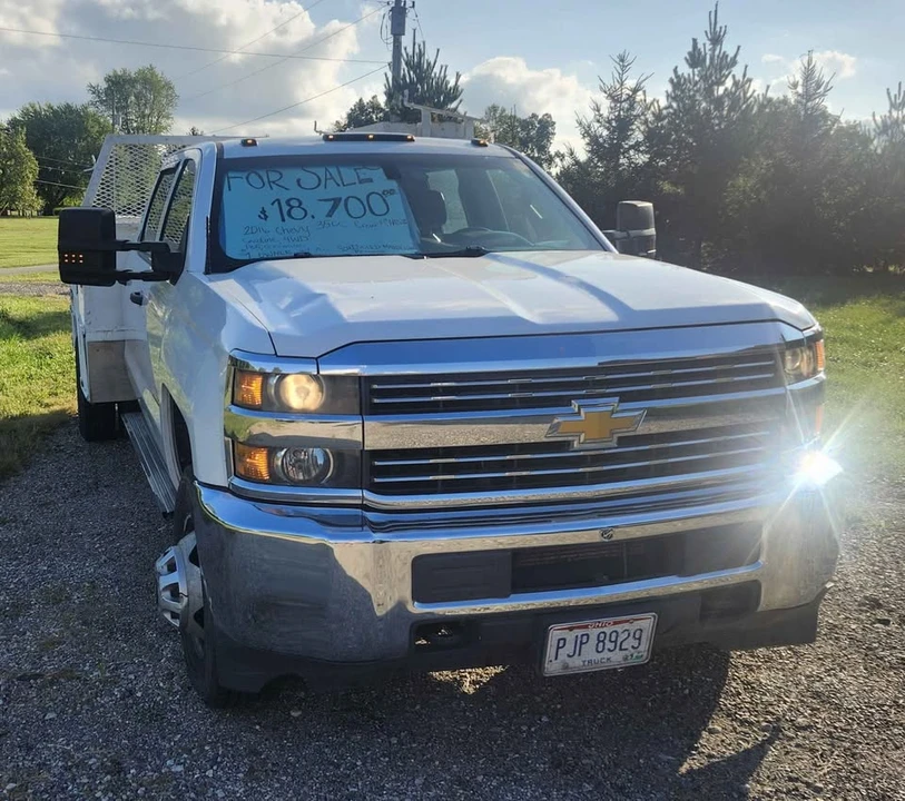 2016 Chevrolet Silverado Heavy Duty 3rd Gen - Image 3 of 16