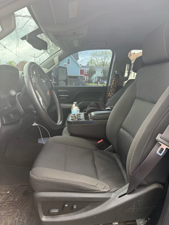 2016 Chevrolet - Image 6 of 11