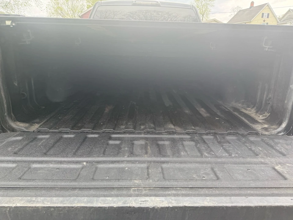 2016 Chevrolet - Image 5 of 11