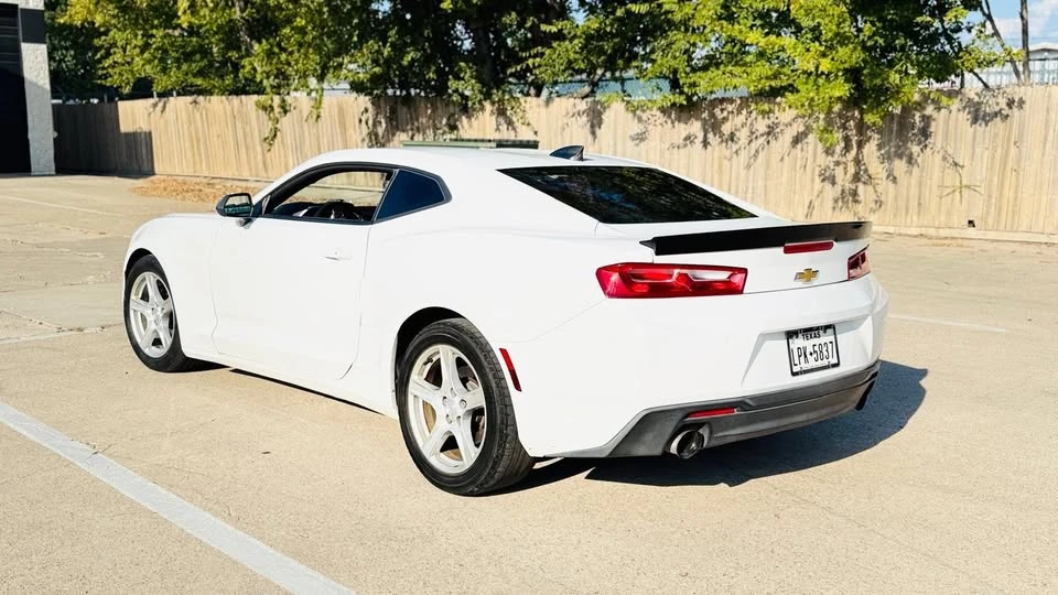 2016 Chevrolet Camaro 6th Gen - Image 4 of 19