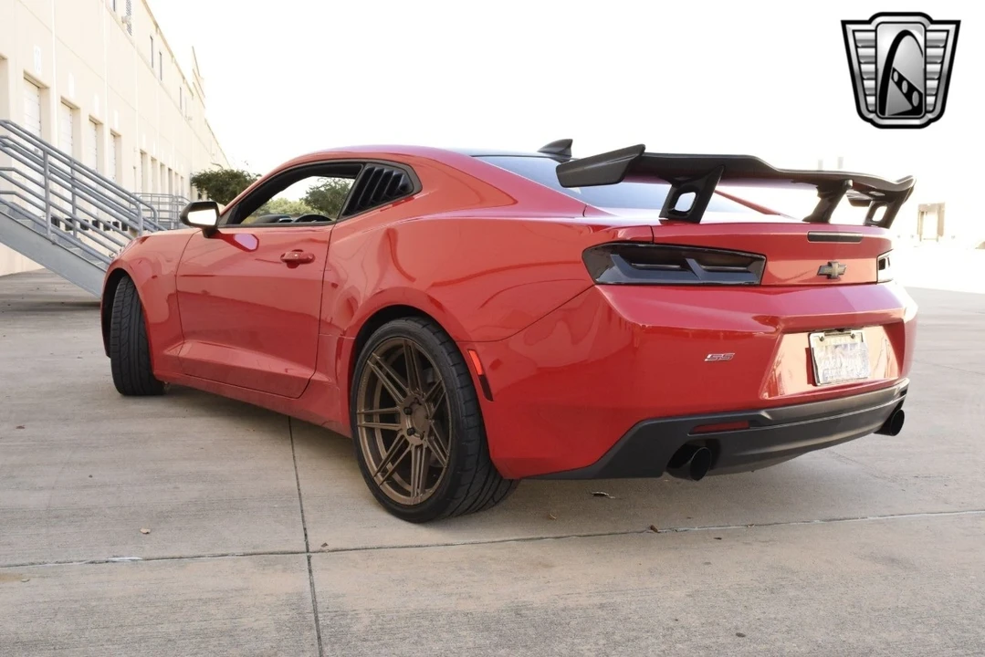 2016 Chevrolet Camaro 6th Gen - Image 4 of 12
