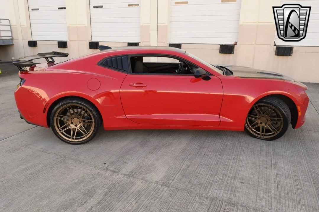 2016 Chevrolet Camaro 6th Gen - Image 7 of 12