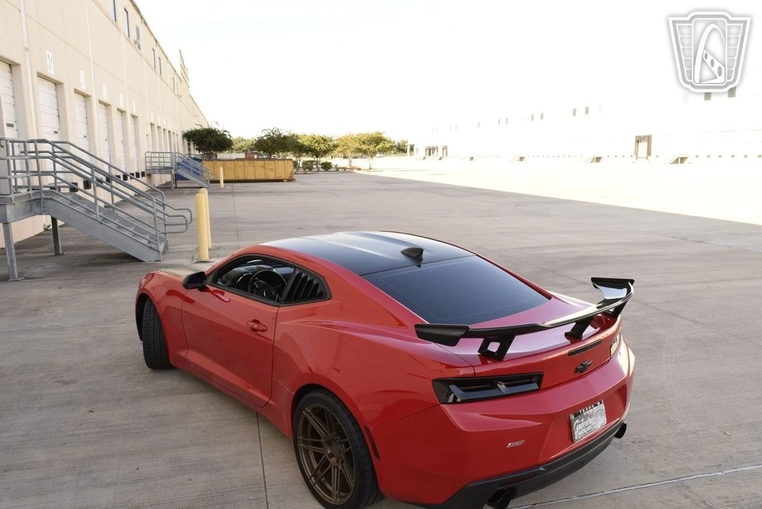 2016 Chevrolet Camaro 6th Gen - Image 8 of 21