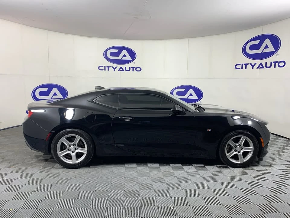 2016 Chevrolet Camaro 6th Gen - Image 2 of 3