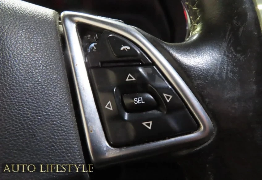 2016 Chevrolet Camaro 6th Gen - Image 24 of 31