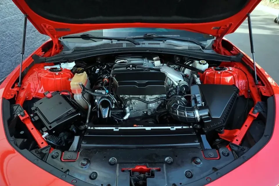2016 Chevrolet Camaro 6th Gen - Image 8 of 9