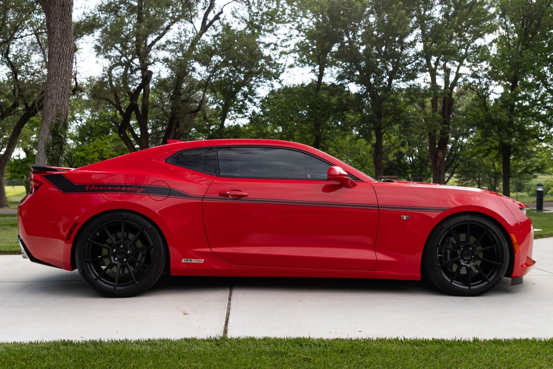 2016 Chevrolet Camaro SS 6th Gen - Image 9 of 31