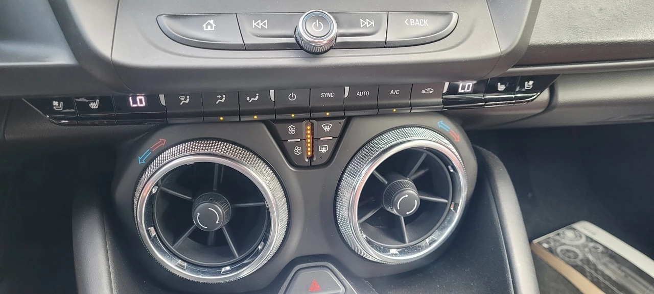 2016 Chevrolet Camaro SS 6th Gen - Image 22 of 26