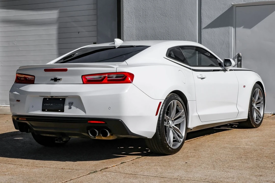 2016 Chevrolet Camaro 6th Gen - Image 11 of 21