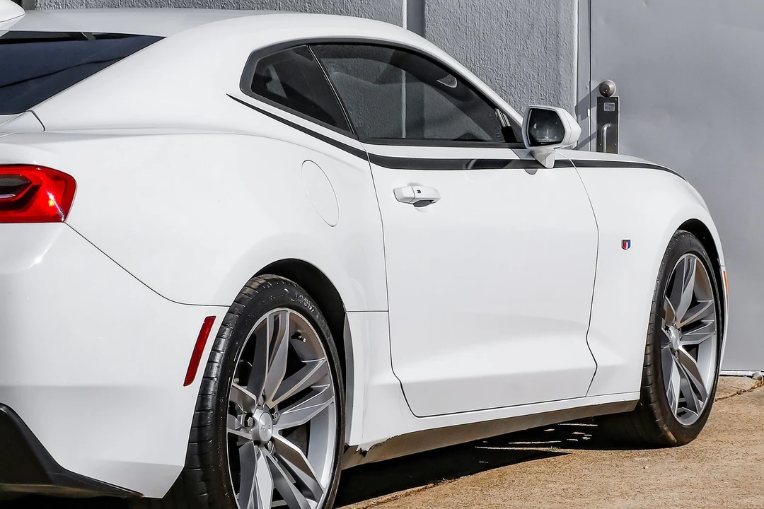 2016 Chevrolet Camaro 6th Gen - Image 13 of 21
