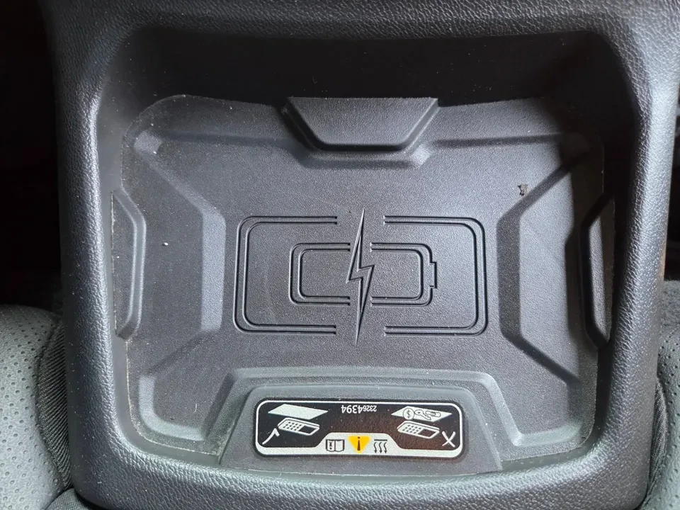 2016 Chevrolet Camaro 6th Gen - Image 11 of 20
