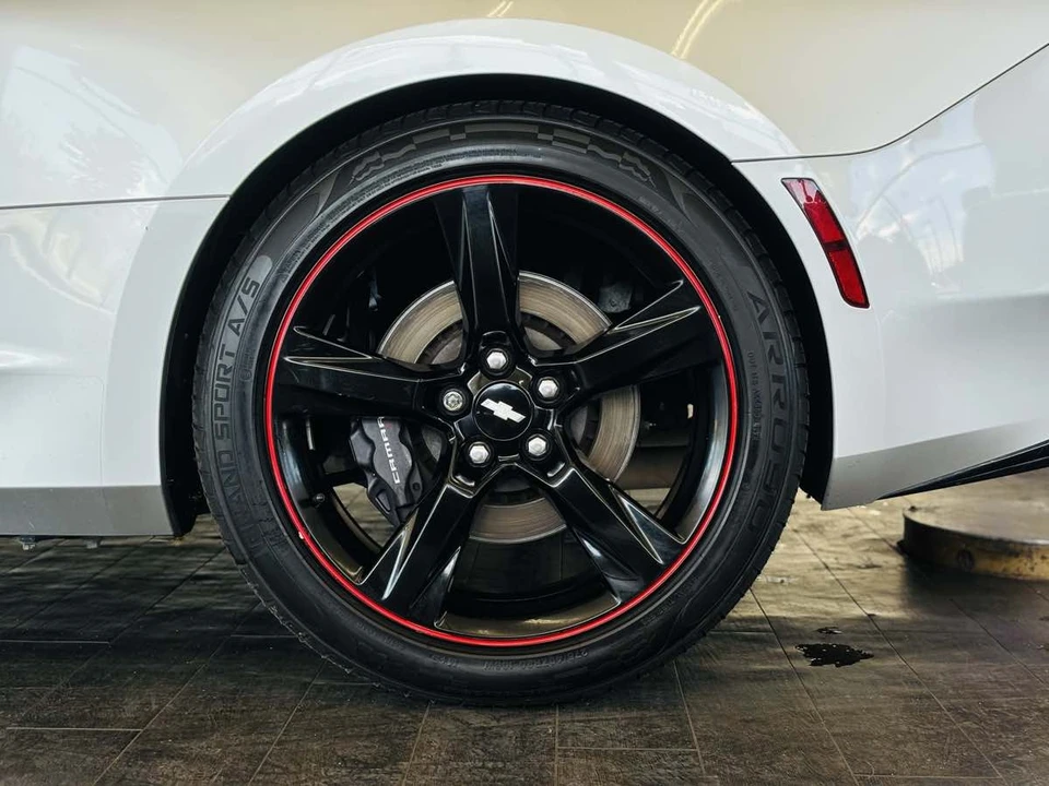 2016 Chevrolet Camaro SS 6th Gen - Image 25 of 31